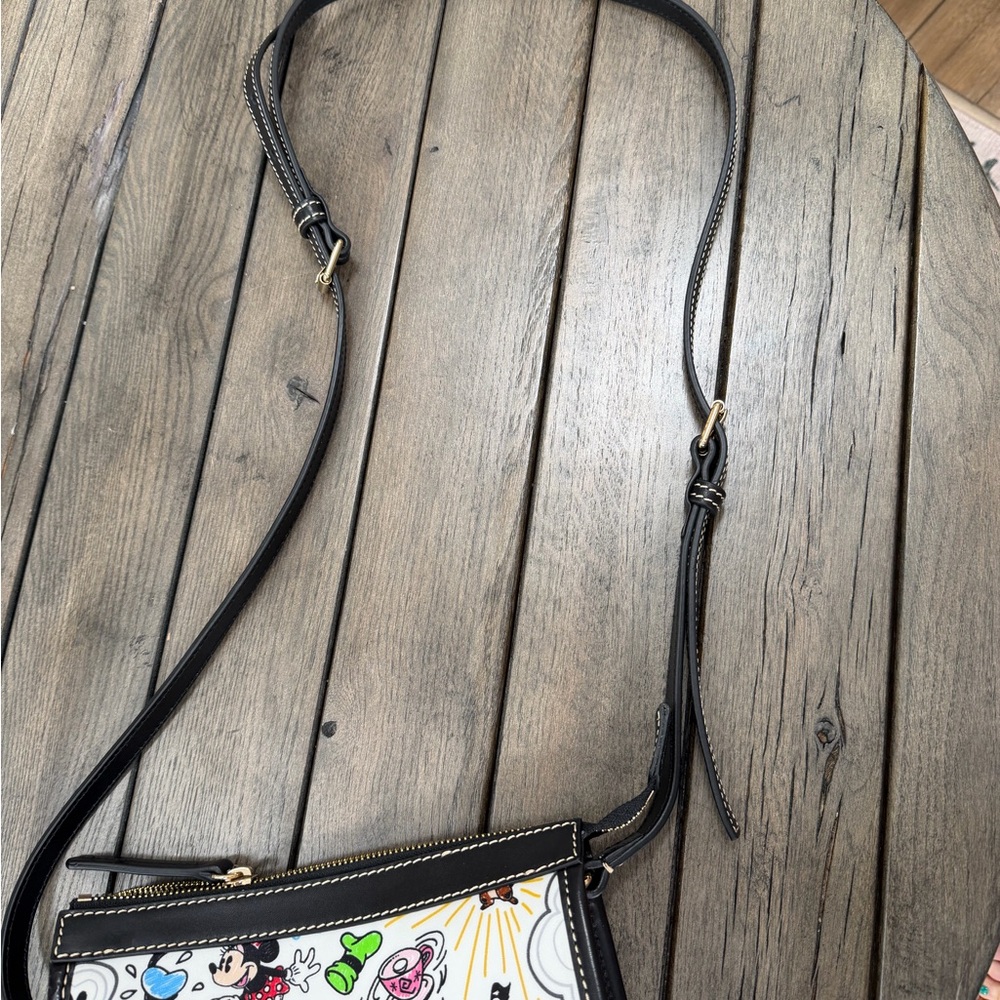 Dooney & Bourke Disney Crossbody Bag - Black and Multicolor NWOT - Picture 9 of 12
